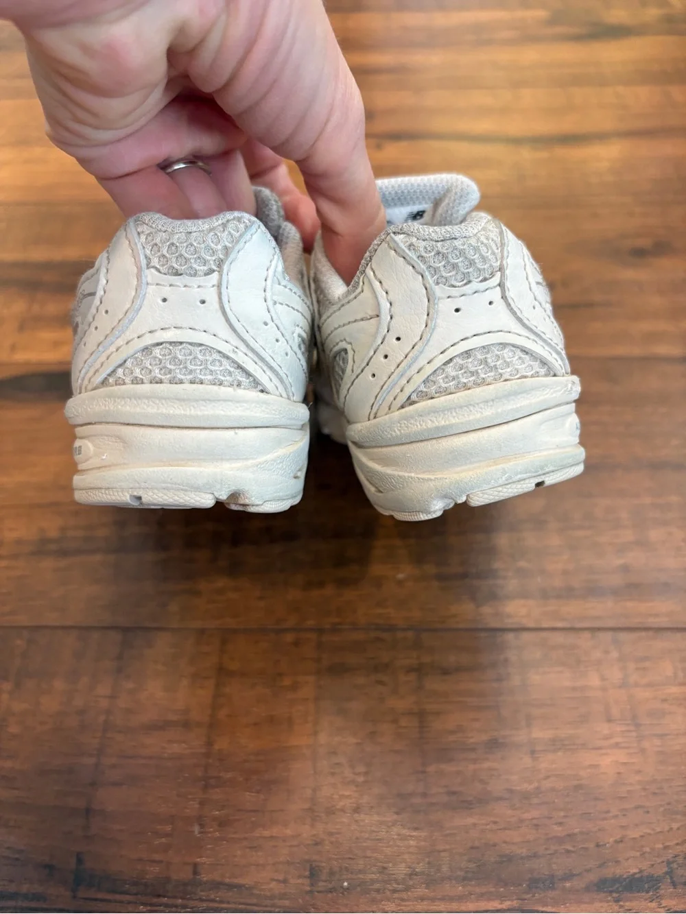 New Balance 530 Bungee Cream Off White  Toddler Size 10 Sneaker